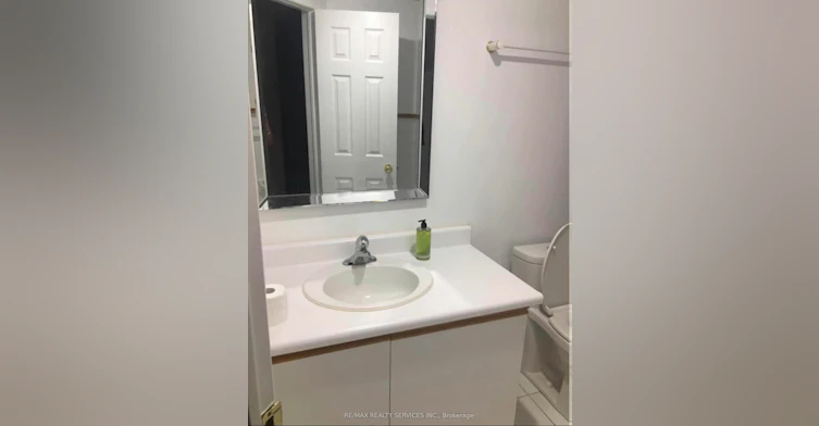 17 Piane Avenue, Brampton, ON, L6Y 4Y7 - 6