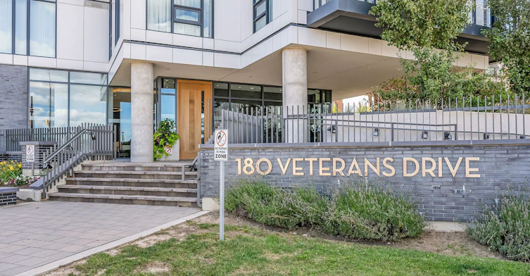 208-180 Veterans Drive, Brampton, ON, L7A 0B6 - 2