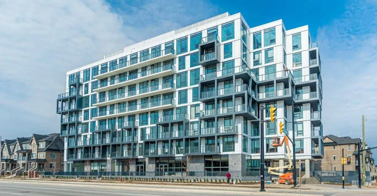 208-180 Veterans Drive, Brampton, ON, L7A 0B6