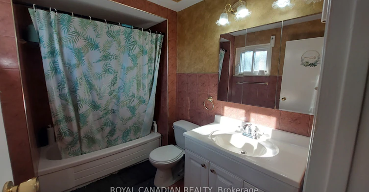 3677 Woodruff Crescent, Mississauga, ON, L4T 1T8 - 7