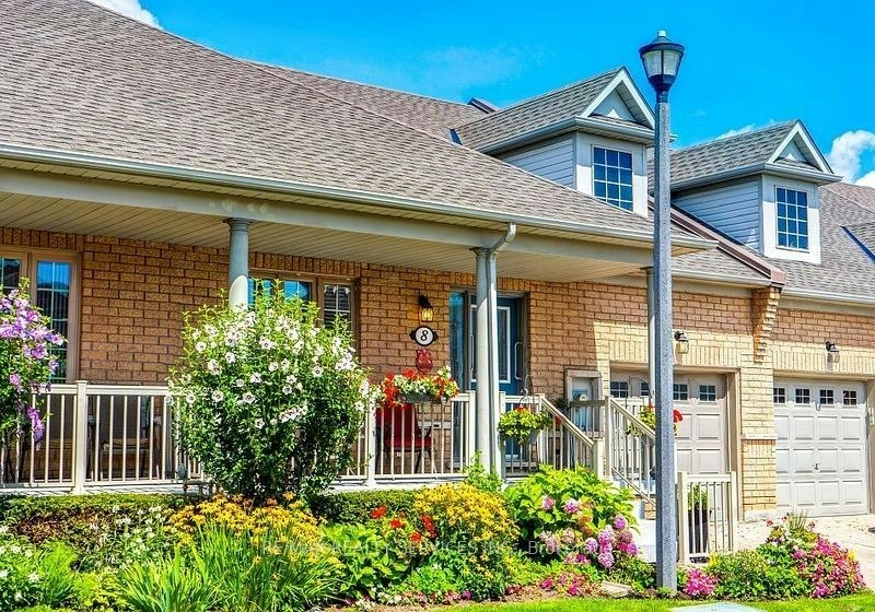8 Seashell Place, Brampton, ON, L6R 3J4 - 2