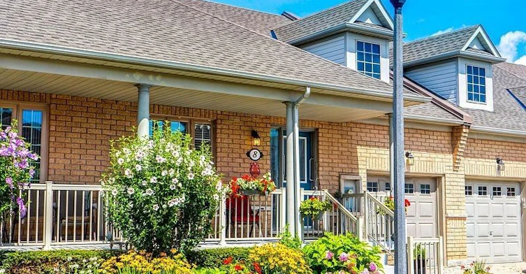8 Seashell Place, Brampton, ON, L6R 3J4 - 2