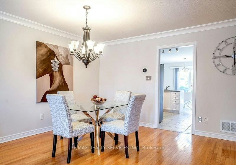 8 Seashell Place, Brampton, ON, L6R 3J4 - 12