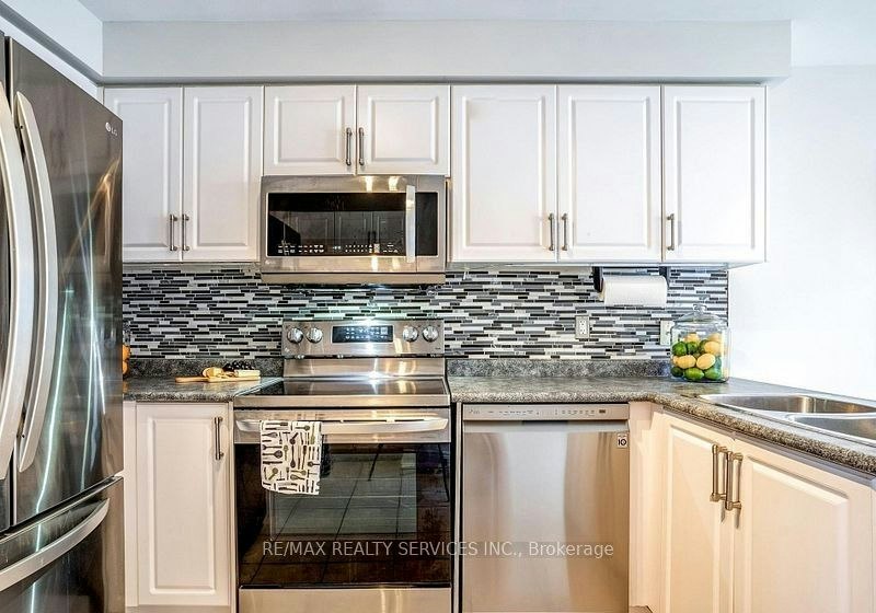 8 Seashell Place, Brampton, ON, L6R 3J4 - 16