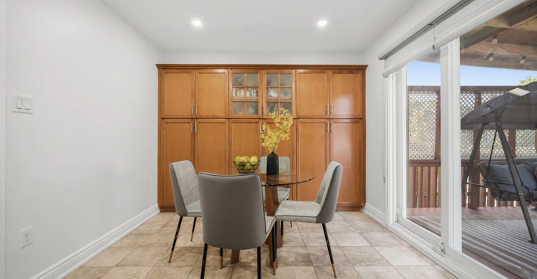 177 Surbray Grove, Mississauga, ON, L5B 2E2 - 10