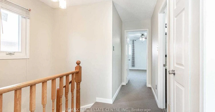 Upper-1051 Blizzard Road, Mississauga, ON, L5V 1T2 - 18