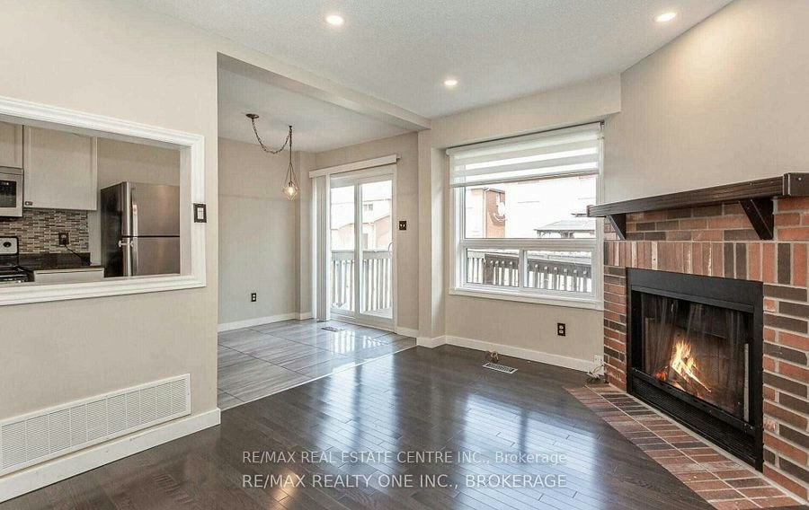 Upper-1051 Blizzard Road, Mississauga, ON, L5V 1T2 - 10