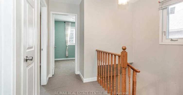 Upper-1051 Blizzard Road, Mississauga, ON, L5V 1T2 - 24