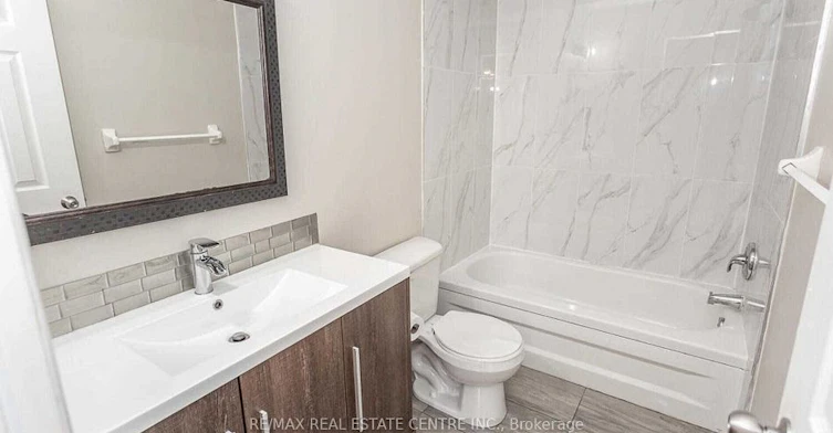Upper-1051 Blizzard Road, Mississauga, ON, L5V 1T2 - 27