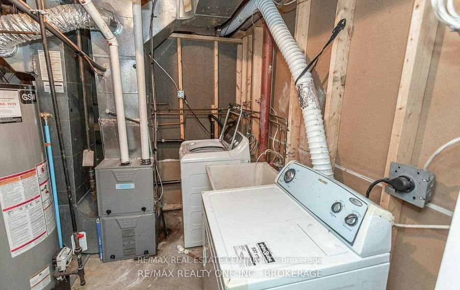 Upper-1051 Blizzard Road, Mississauga, ON, L5V 1T2 - 30