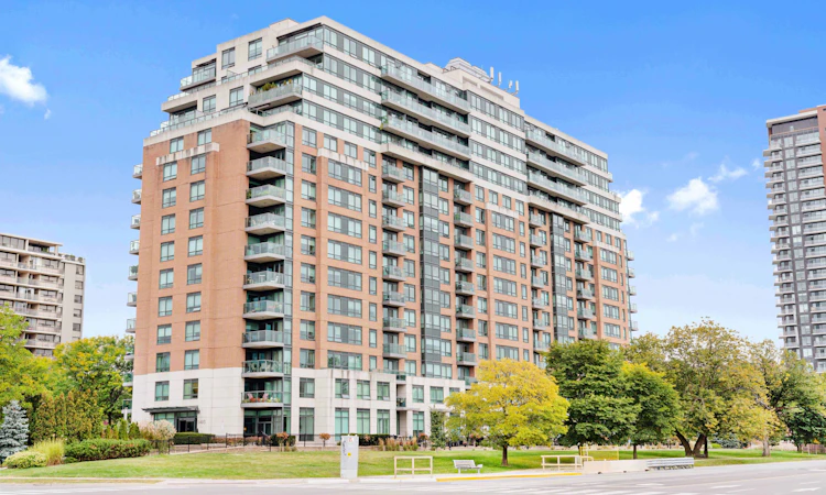 711-1403 Royal York Road