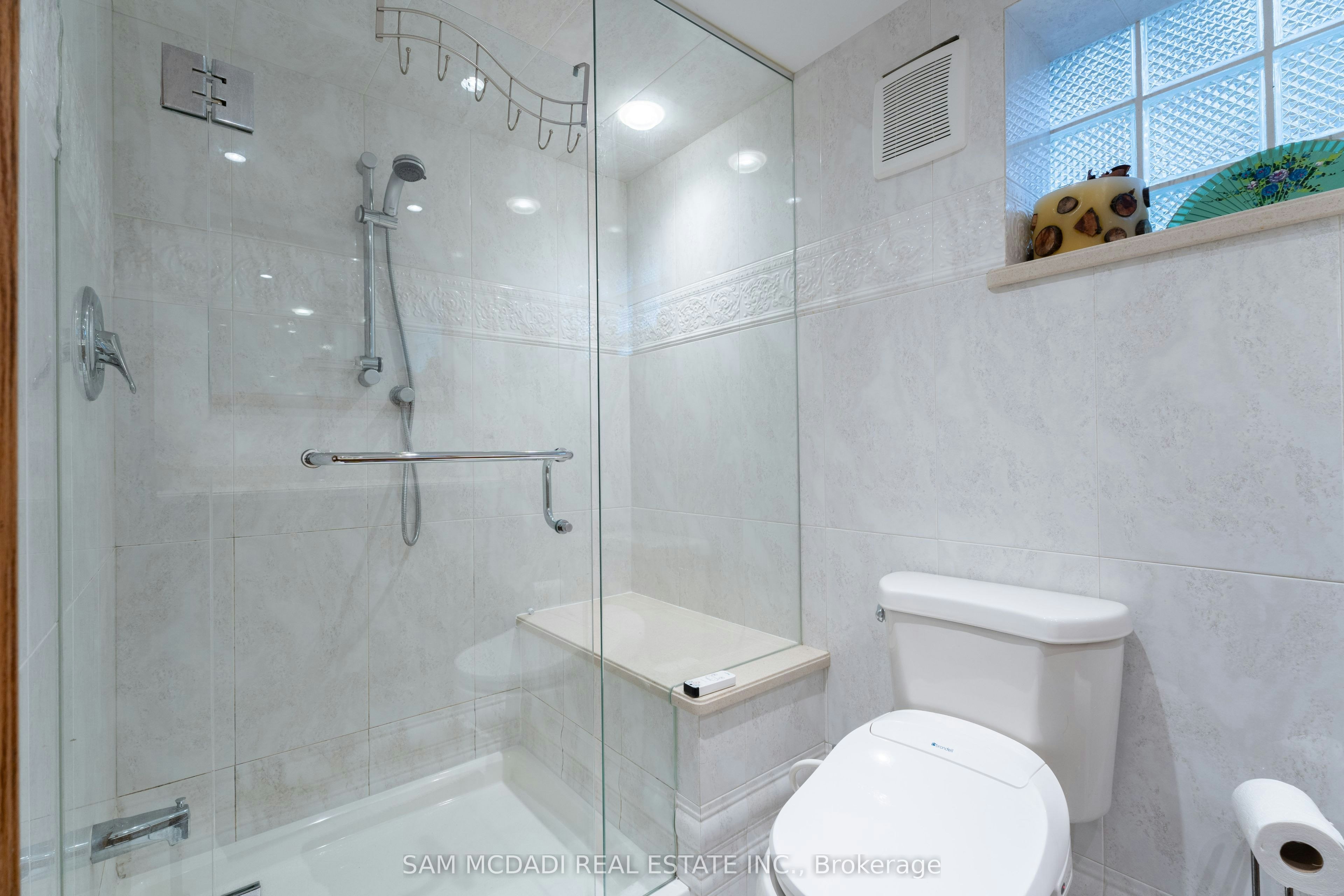 2221 Greenhurst Avenue, Mississauga, ON, L4X 1J5 - 35