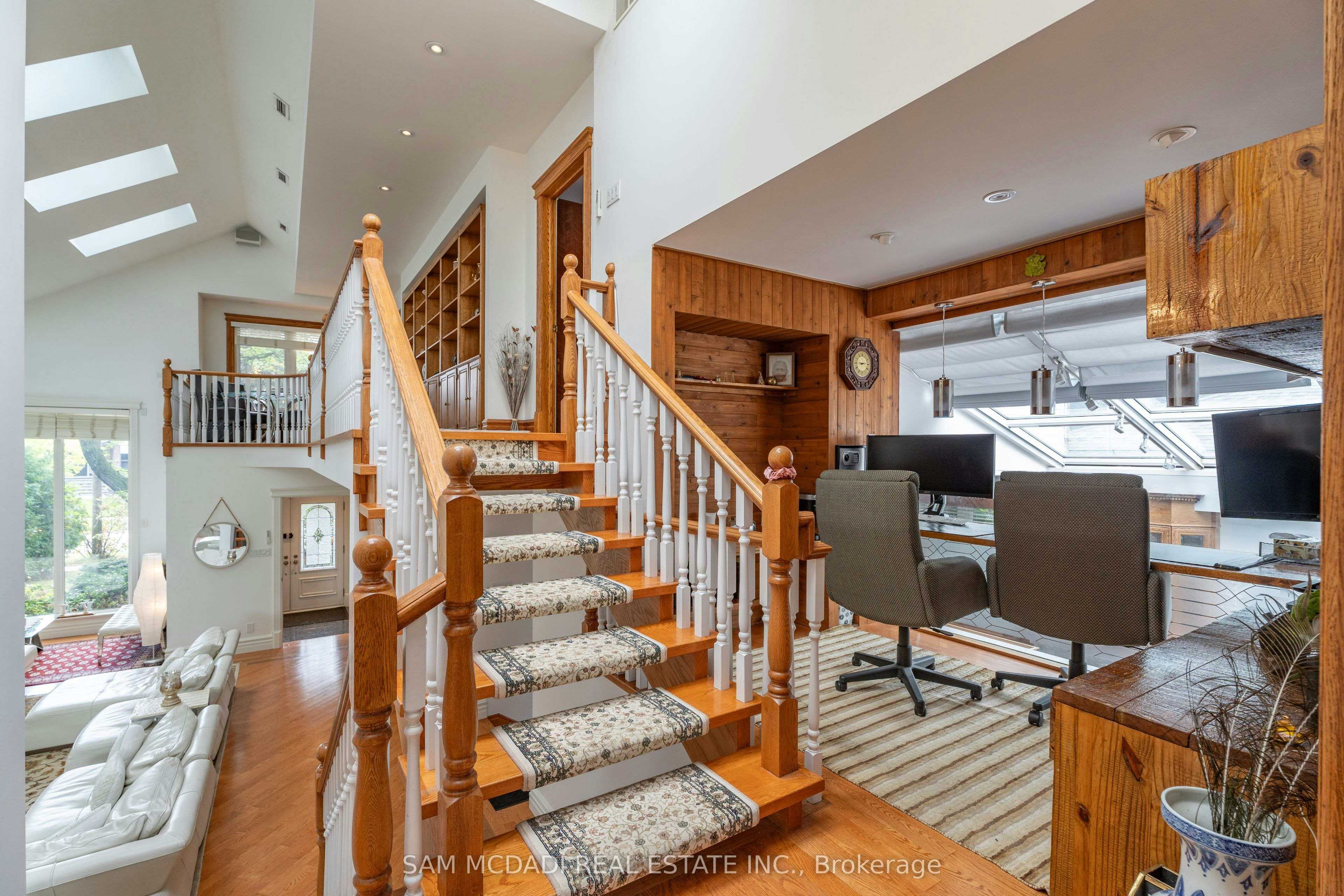 2221 Greenhurst Avenue, Mississauga, ON, L4X 1J5 - 19