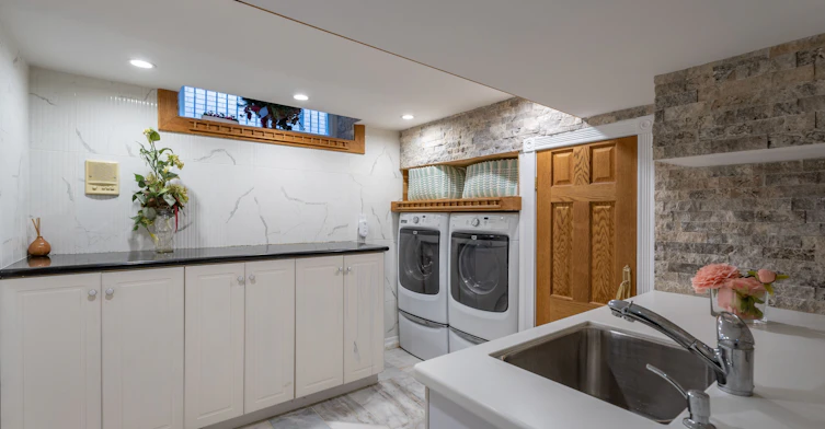 2221 Greenhurst Avenue, Mississauga, ON, L4X 1J5 - 37