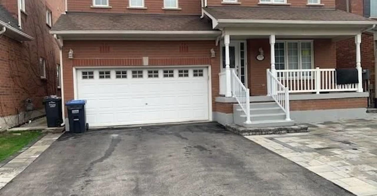 Upper-7092 Walworth Court, Mississauga, ON, L5N 7L4