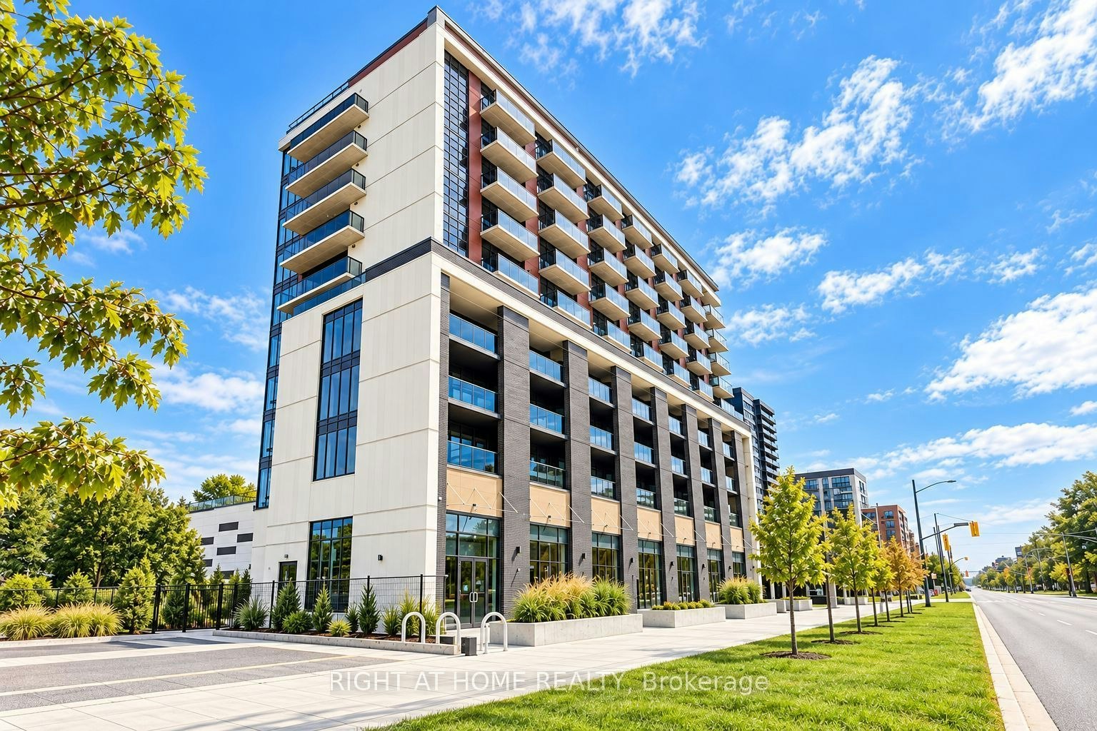 714-2825 Jane Street, Toronto, ON, M3N 0A8 - 3