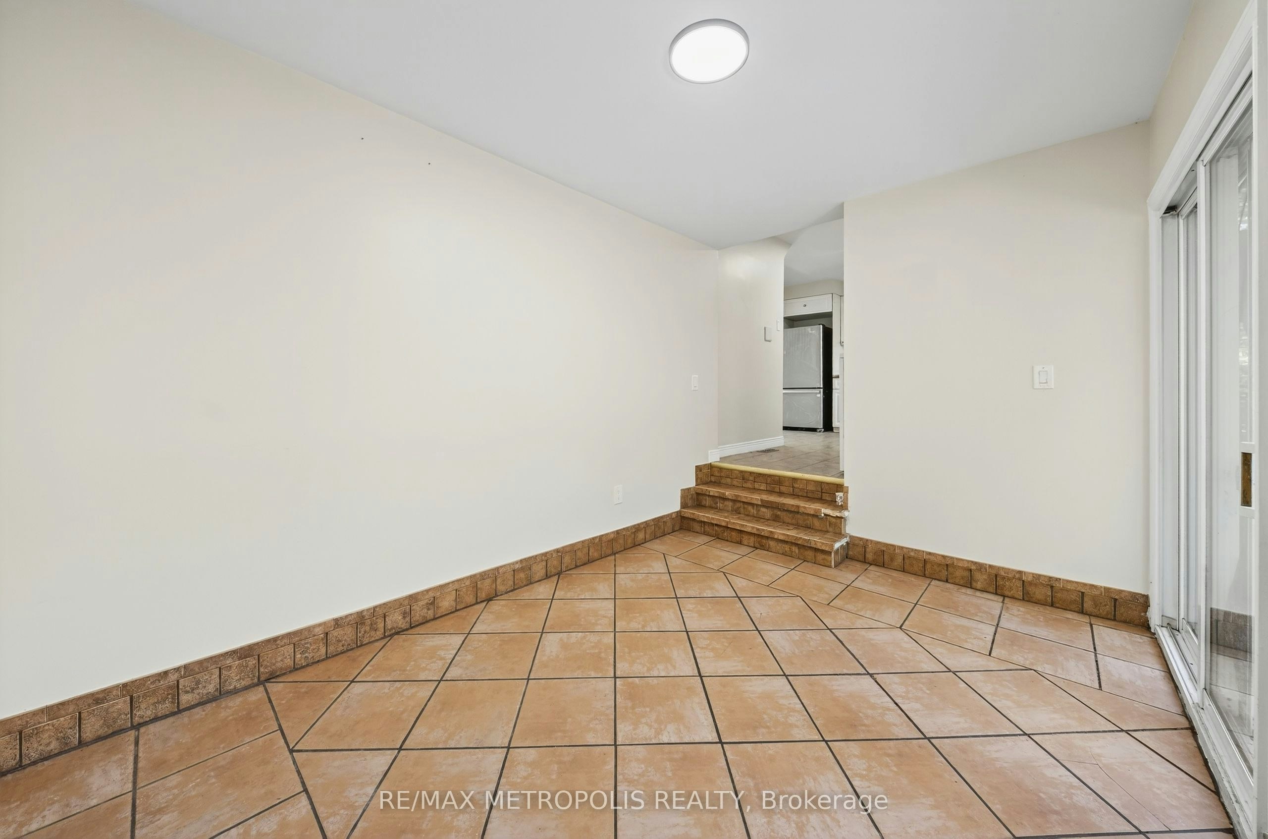 Main-78 Harold Street, Brampton, ON, L6Y 1E4 - 13