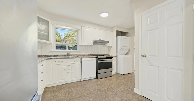 Main-78 Harold Street, Brampton, ON, L6Y 1E4 - 12