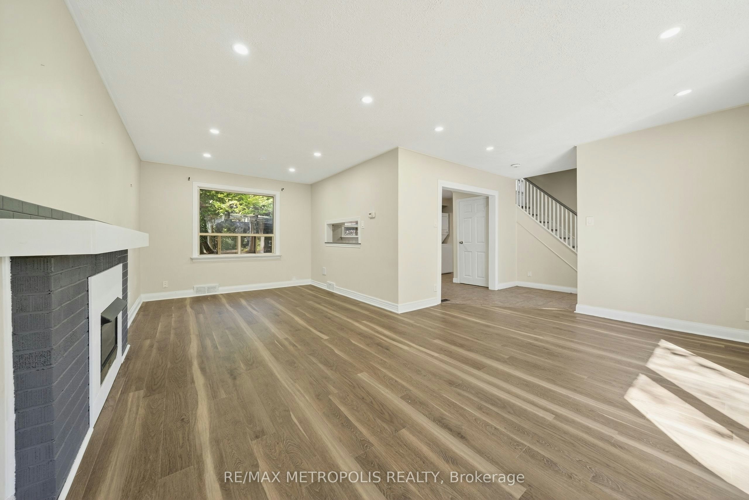 Main-78 Harold Street, Brampton, ON, L6Y 1E4 - 4