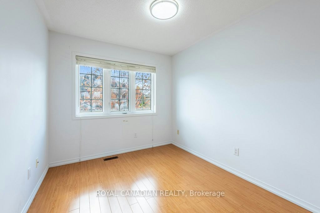 22 Bay Breeze Drive, Brampton, ON, L6R 0M1 - 22