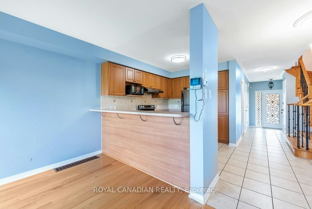 22 Bay Breeze Drive, Brampton, ON, L6R 0M1 - 15
