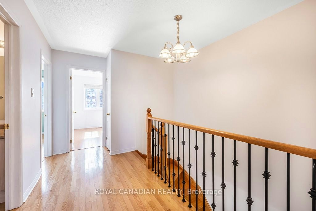 22 Bay Breeze Drive, Brampton, ON, L6R 0M1 - 19