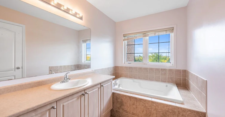 22 Bay Breeze Drive, Brampton, ON, L6R 0M1 - 33