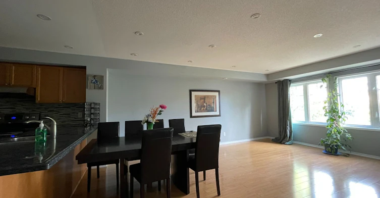 10-3375 Thomas Street, Mississauga, ON, L5M 0P7 - 2