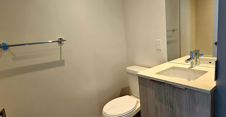 7505-448 Burnhamthorpe Road W, Mississauga, ON, L5B 0R4 - 13