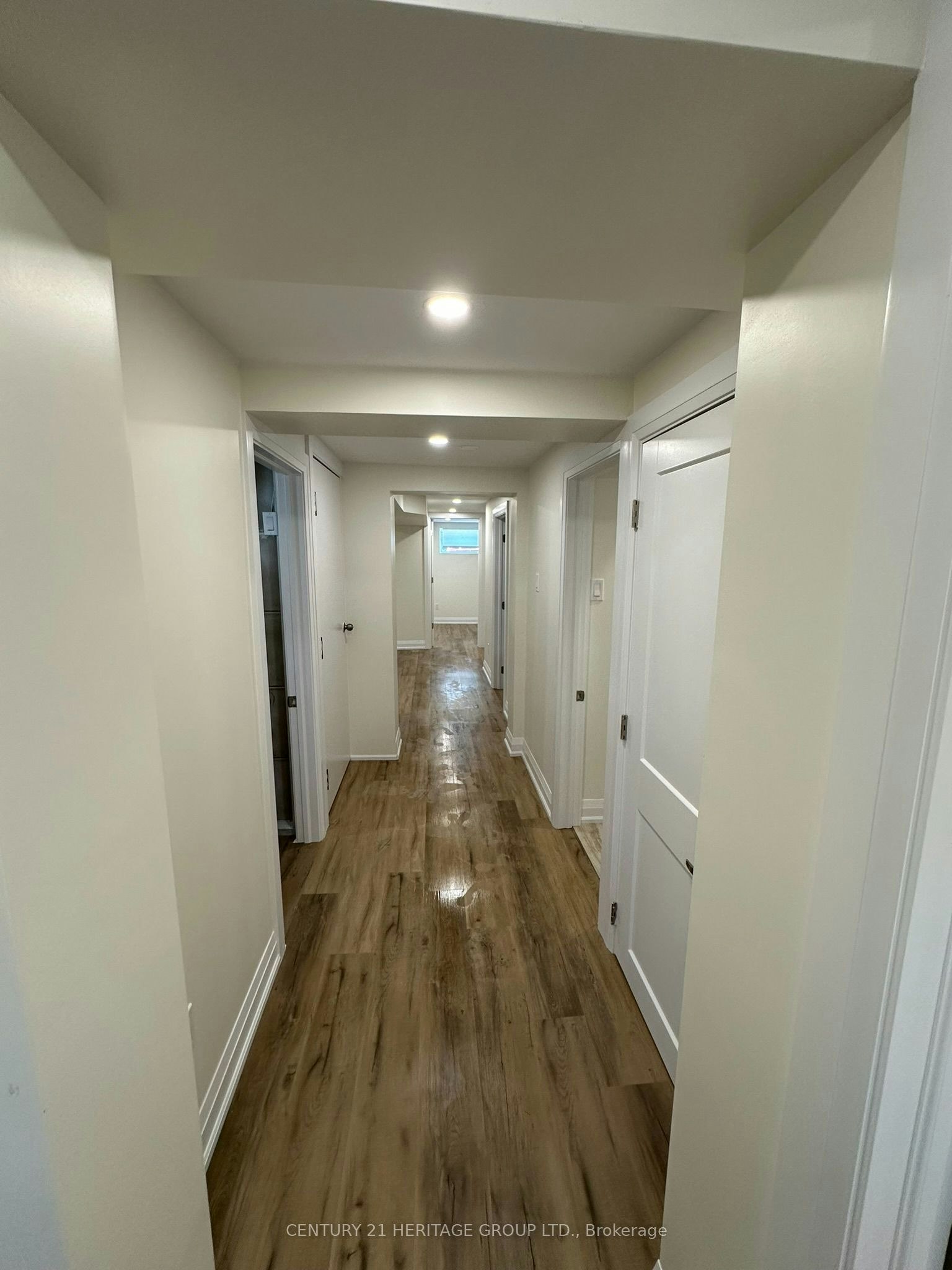 Basement-49 Larstone Avenue, Toronto, ON, M8Z 2N7 - 9