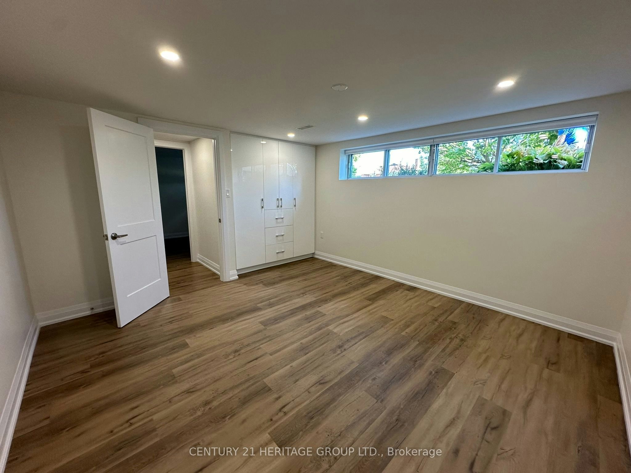 Basement-49 Larstone Avenue, Toronto, ON, M8Z 2N7 - 6