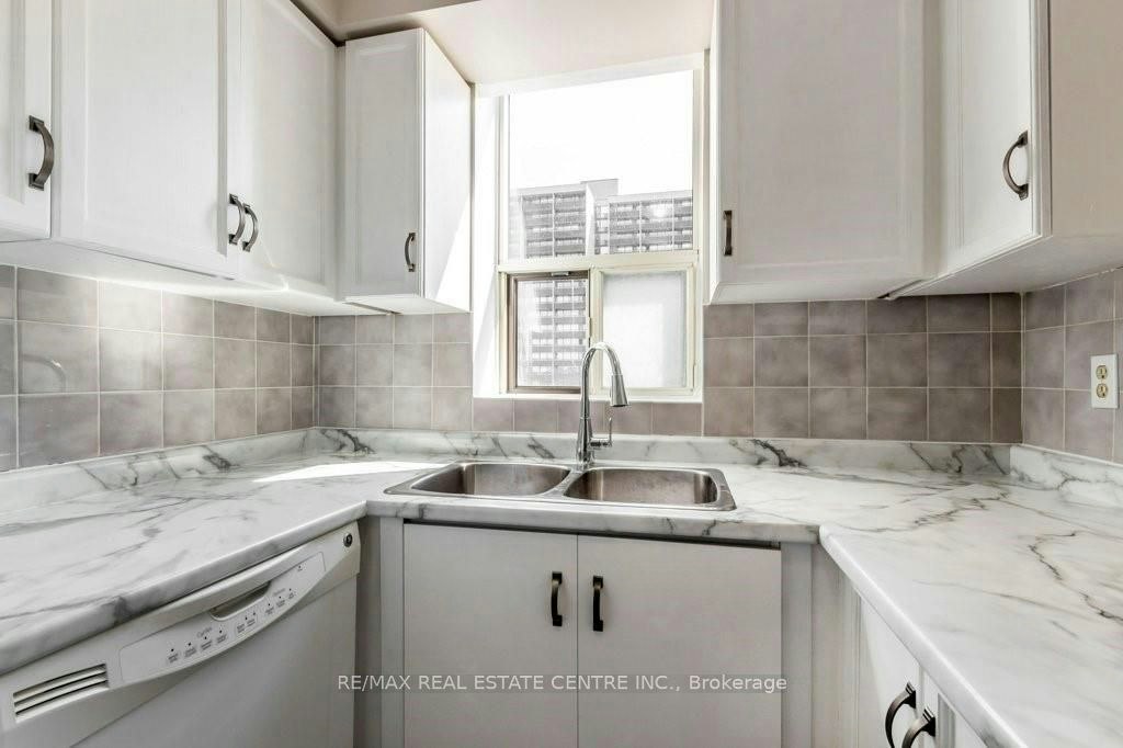 502-1270 Maple Crossing Blvd Boulevard, Burlington, ON, L7S 2J3 - 11