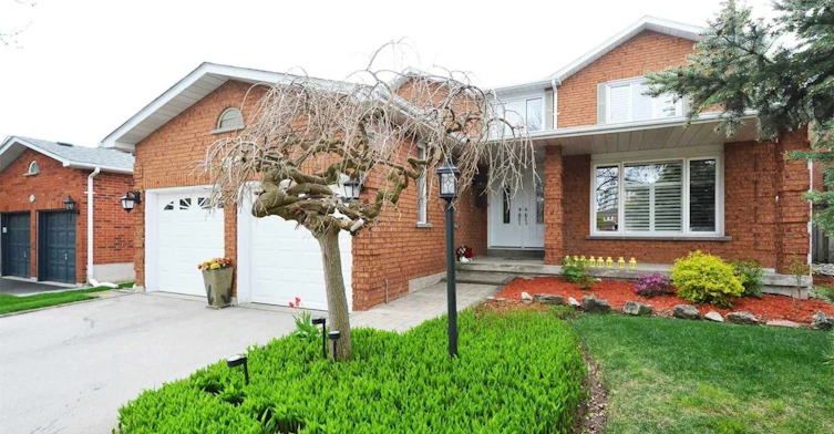 1380 Windrush Drive, Oakville, ON, L6M 1W8 - 2
