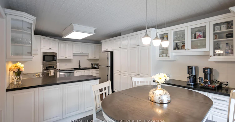 1821 Pilgrims Way, Oakville, ON, L6M 1X2 - 13