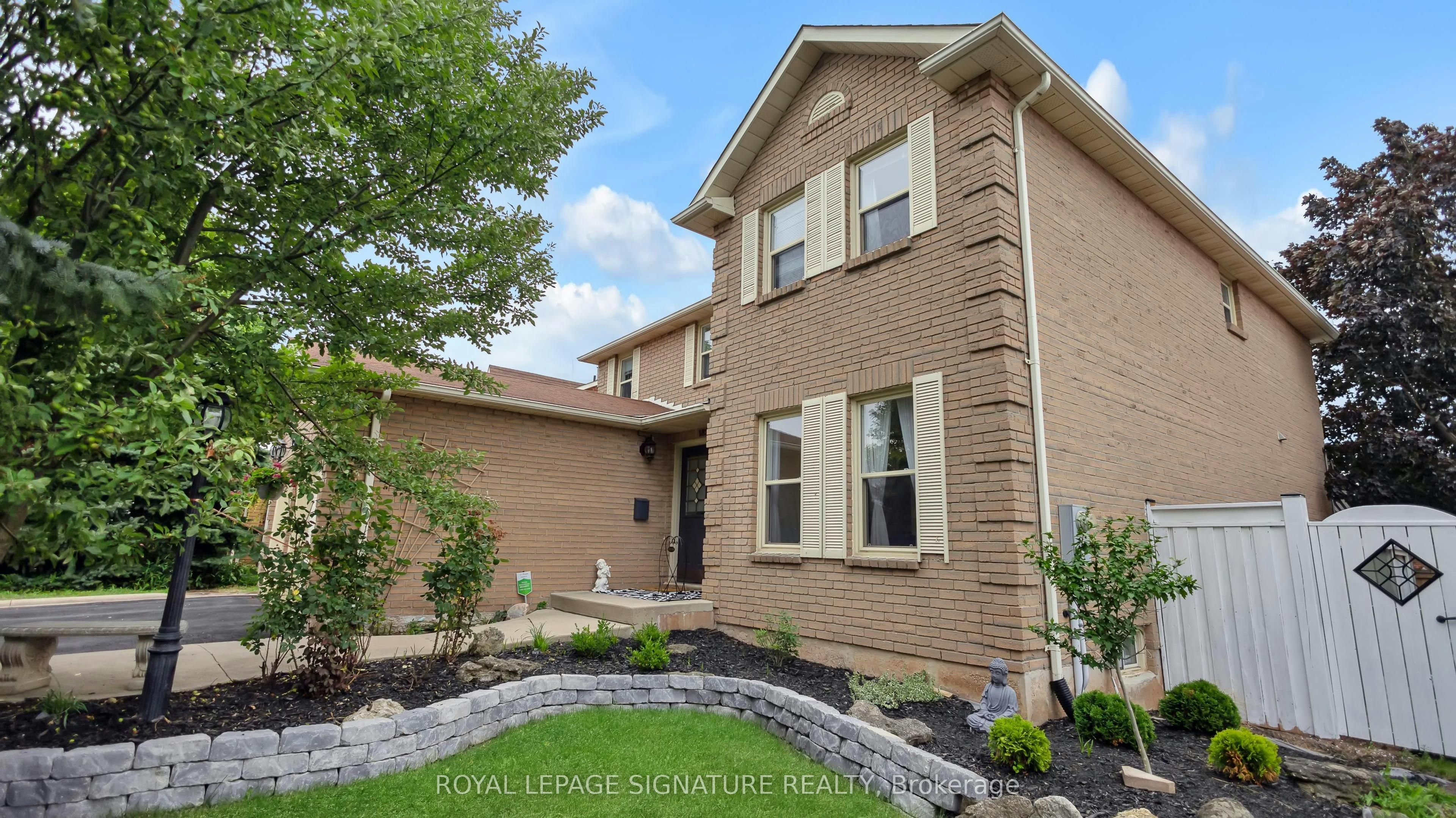 1821 Pilgrims Way, Oakville, ON, L6M 1X2 - 5