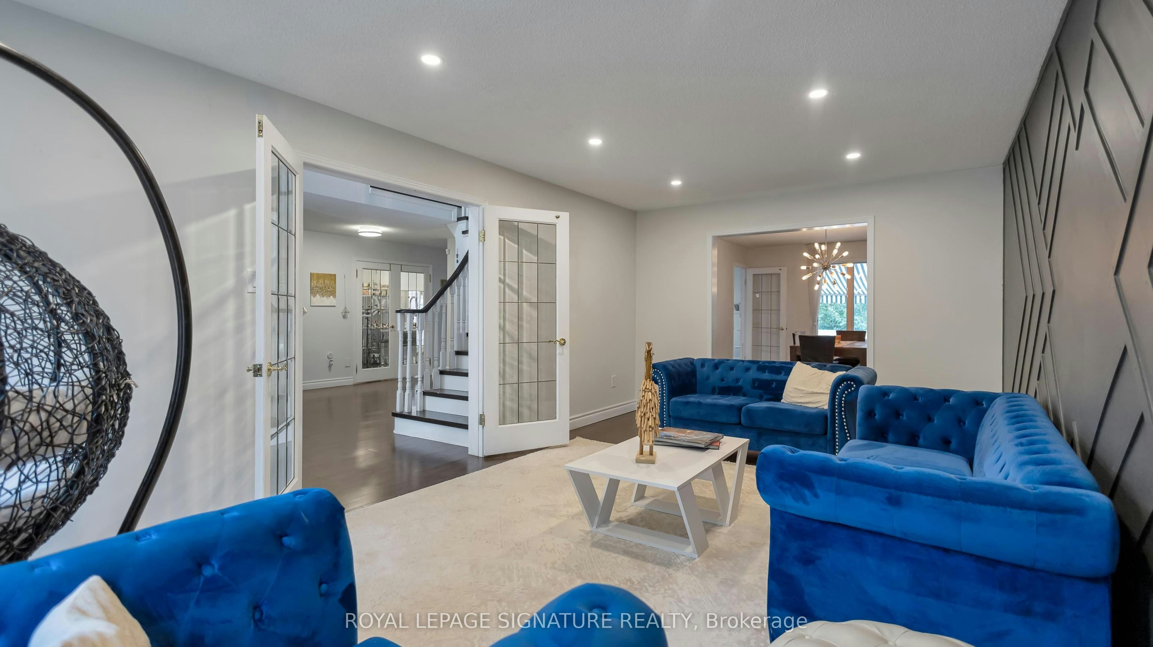 1821 Pilgrims Way, Oakville, ON, L6M 1X2 - 8