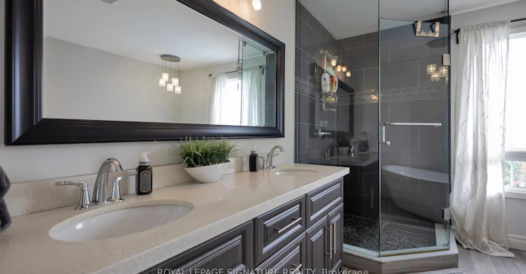 1821 Pilgrims Way, Oakville, ON, L6M 1X2 - 29