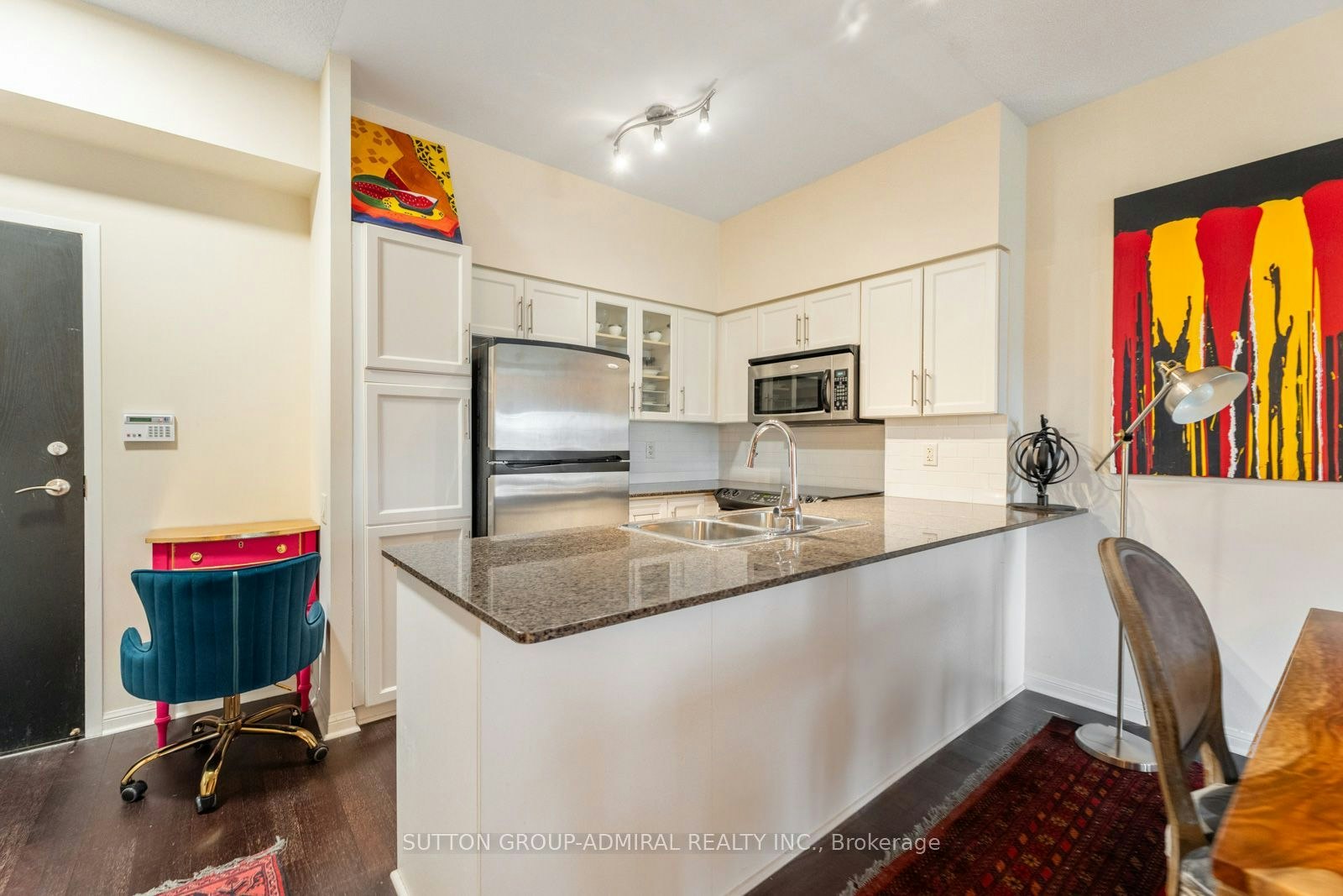 314-15 Windermere Avenue - 5