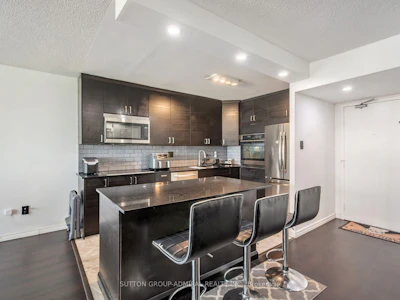 1811-10 Martha Eaton Way - 5