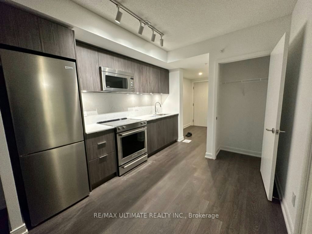 1811-30 Samuel Wood Way, Toronto, ON, M9B 0C9 - 4