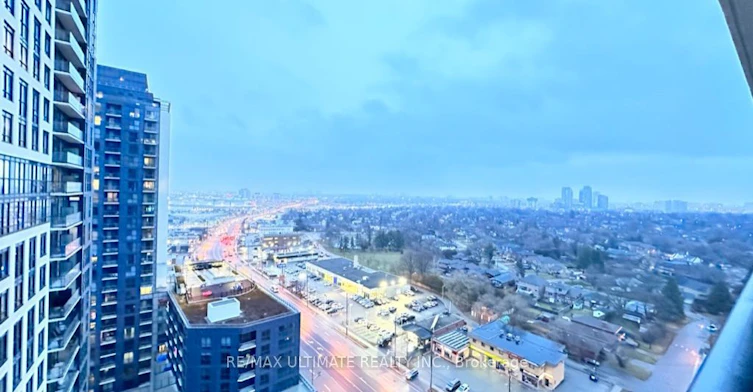 1811-30 Samuel Wood Way, Toronto, ON, M9B 0C9 - 2