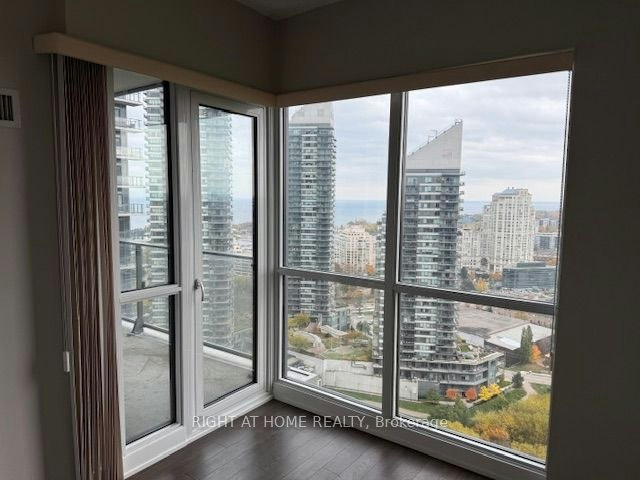 2501-10 Park Lawn Road, Toronto, ON, M8Y 3H8 - 22