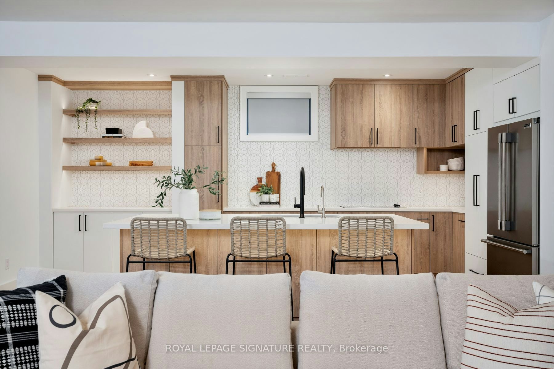 34 Edgecroft Road, Toronto, ON, M8Z 2B6 - 42