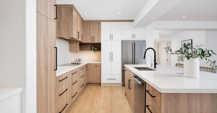 34 Edgecroft Road, Toronto, ON, M8Z 2B6 - 43