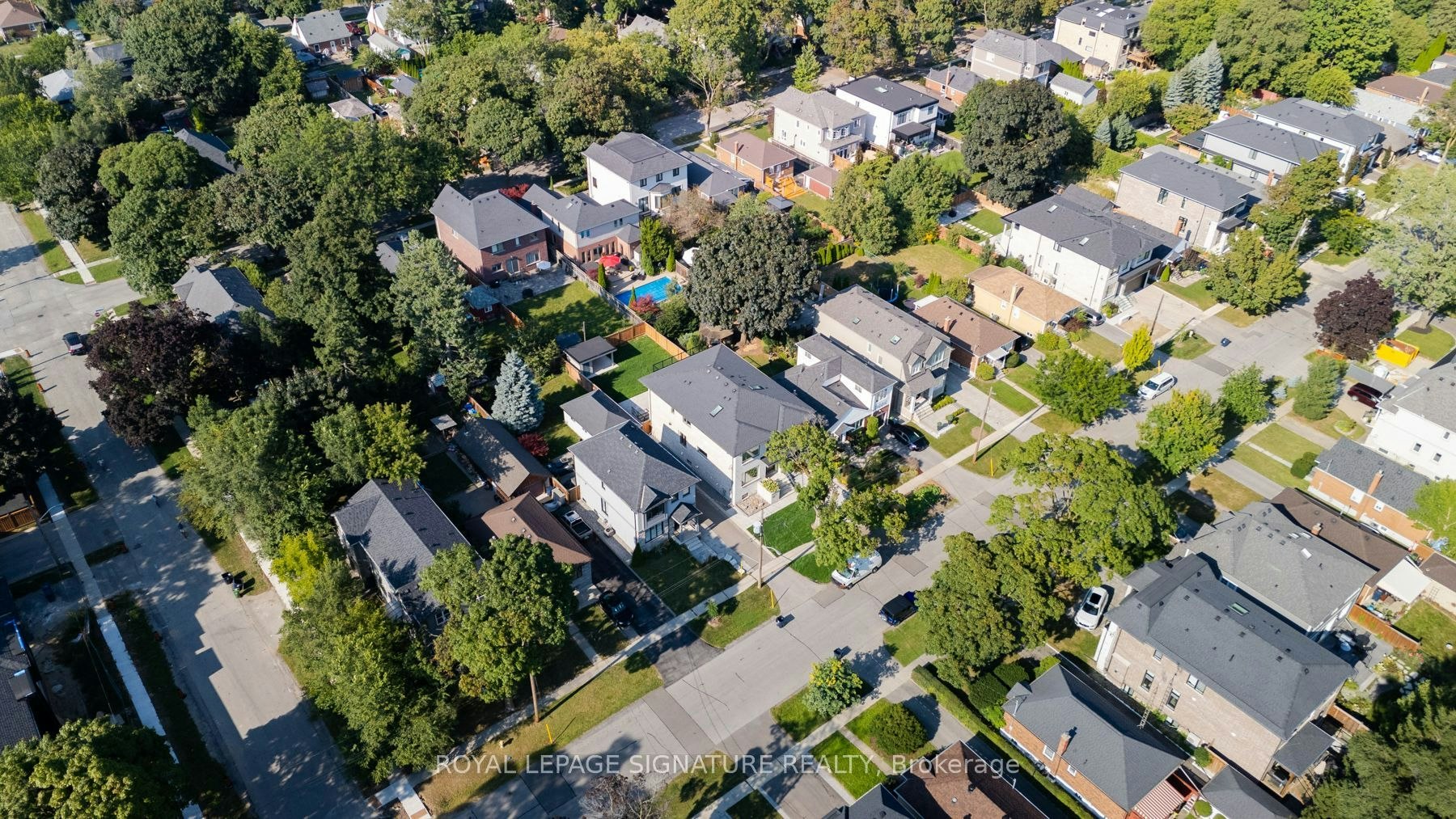 34 Edgecroft Road, Toronto, ON, M8Z 2B6 - 49