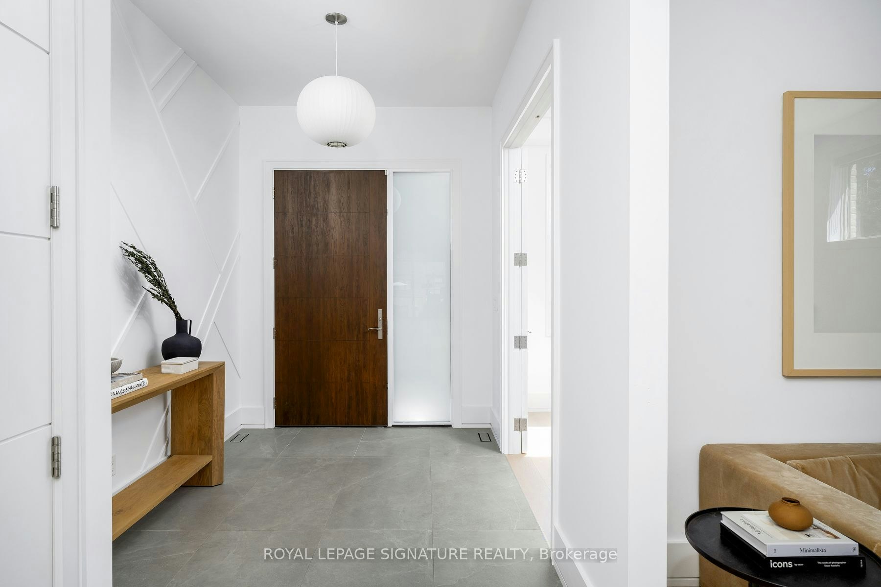 34 Edgecroft Road, Toronto, ON, M8Z 2B6 - 3