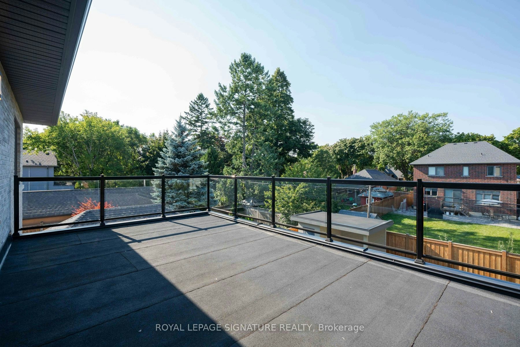 34 Edgecroft Road, Toronto, ON, M8Z 2B6 - 25