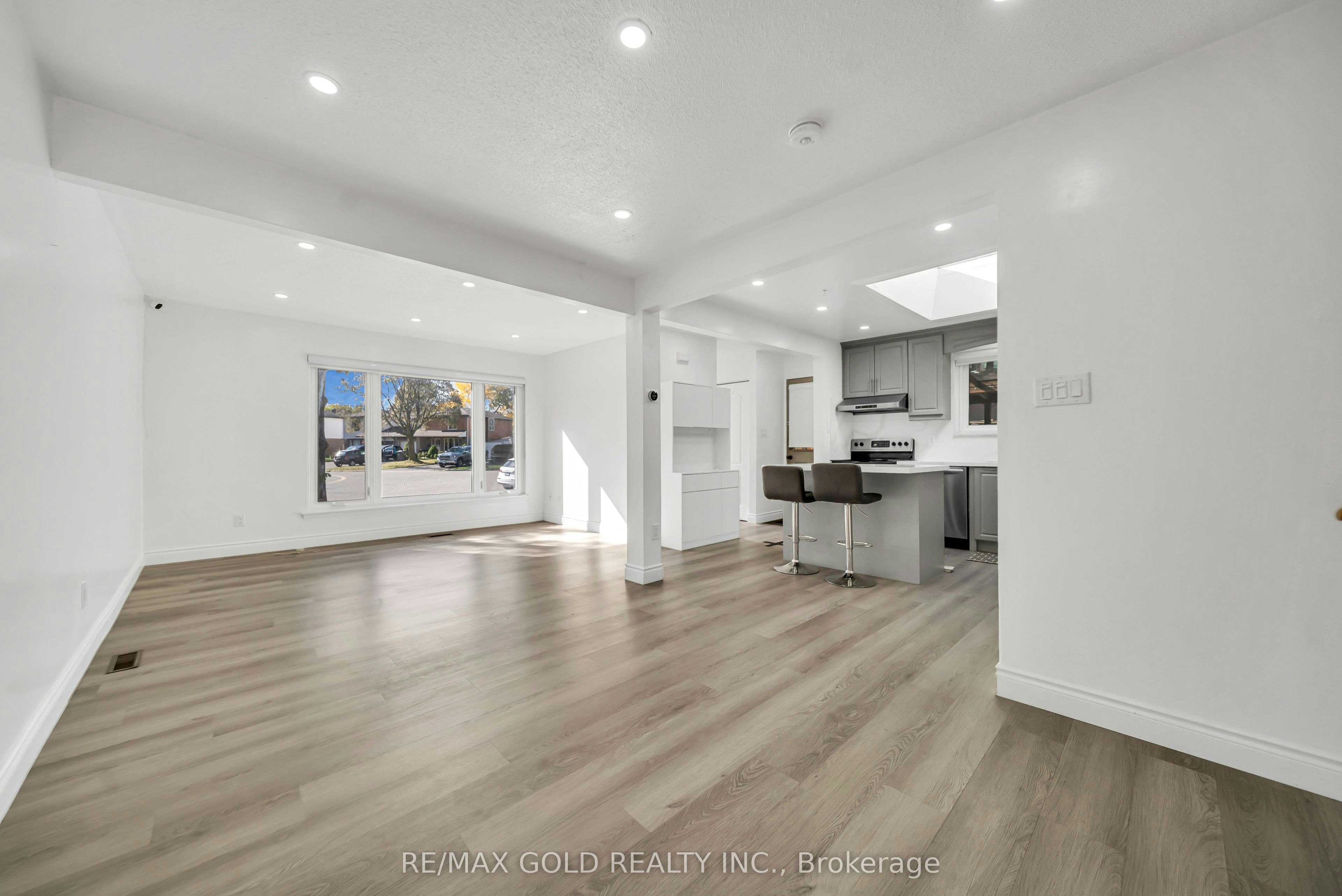 Main-70 Glenmore Crescent, Brampton, ON, L6S 1H8 - 17