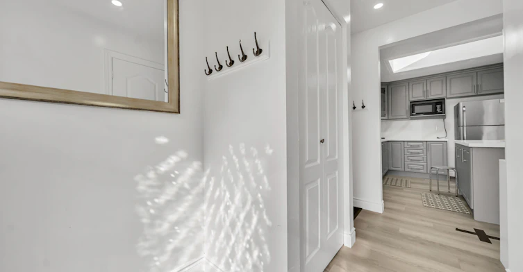 Main-70 Glenmore Crescent, Brampton, ON, L6S 1H8 - 6