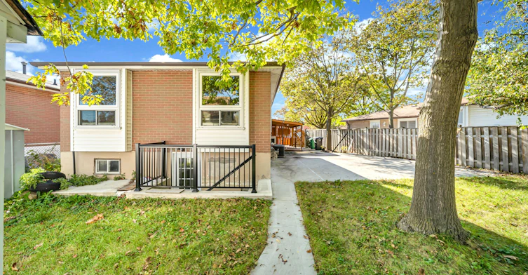 Main-70 Glenmore Crescent, Brampton, ON, L6S 1H8 - 33